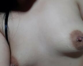 Me encanta tocarme mientras me grabo